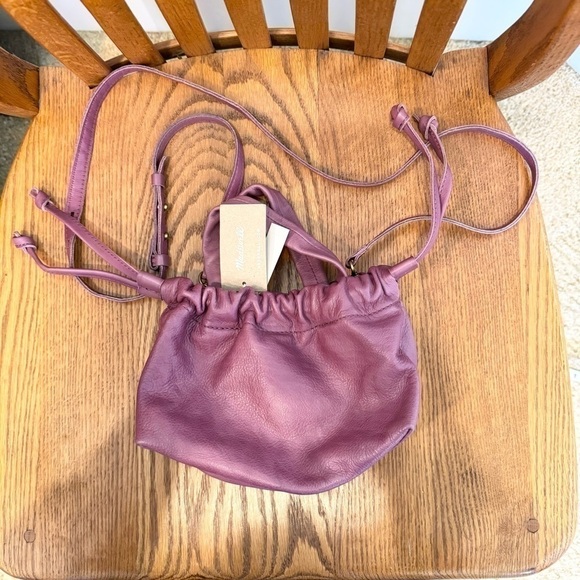 NWT, Madewell The Piazza Mini Crossbody Bag, Leather, Purple, 11” X 5.5” X 5” - Picture 8 of 9